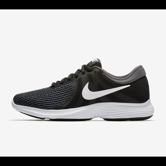 Nike Revolution 4 Women's Running Shoes - Picture 1 of 8